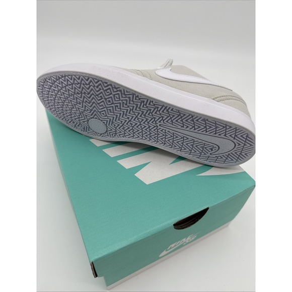 Nike SB Check Canvas Light Bone‎ White 6Y Skateboarding Shoes - Picture 8 of 9